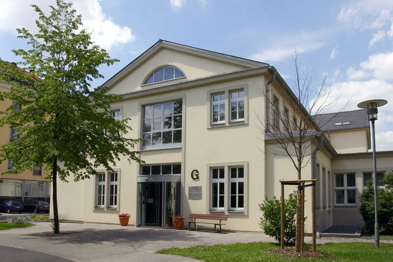 Artikel lesen: Terminverfügbarkeit für gutartige Schmerzbestrahlungen